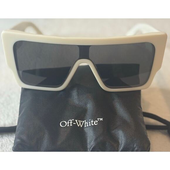 Brand New Off-White Sunglasses- OERI14F  0107 Size 133-0-145*3